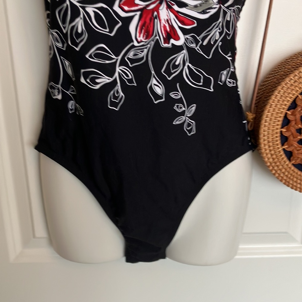 6 Jantzen Floral Print Halter swim suit - Picture 4 of 15